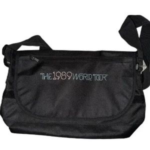 Taylor Swift 1989 World Tour Tote Bag